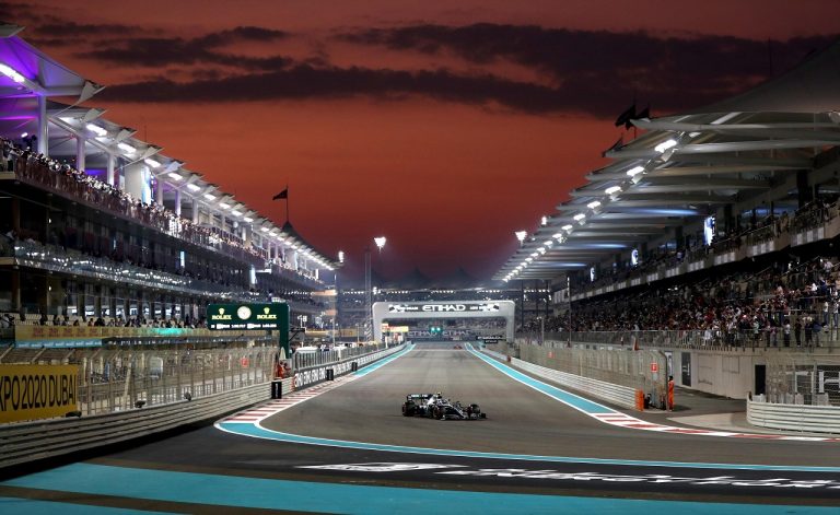 Formula 1 in tv: orario gara GP Abu Dhabi F1 2019. Ferrari in seconda fila. Meteo
