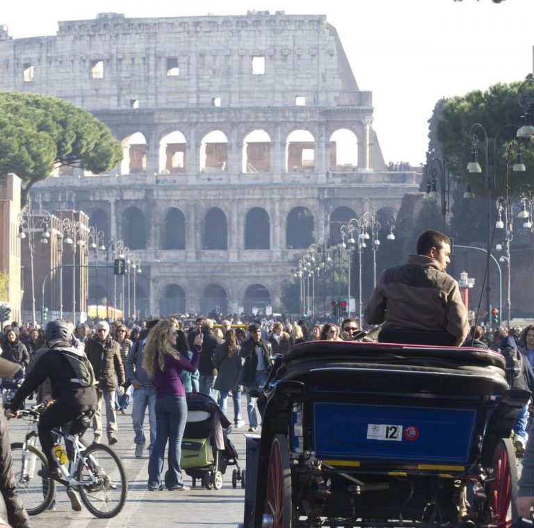 METEO ROMA – Prevalentemente stabile, ma ATTENZIONE all’arrivo di qualche PIOVIGGINE, ecco quando