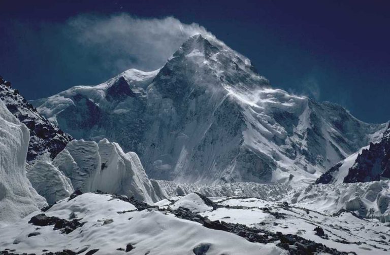 Bordes e Saura puntano al K2 invernale, ma non alla vetta: ecco la particolare spedizione