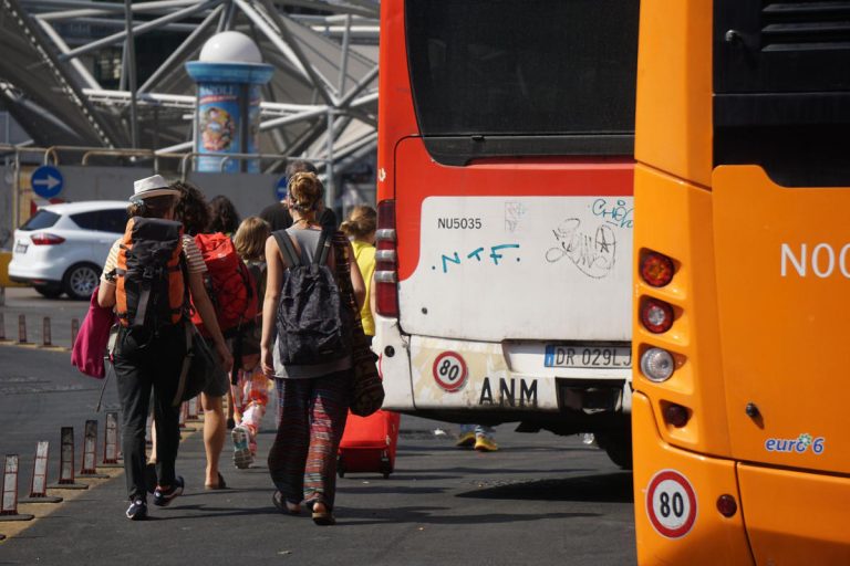 Sciopero trasporti Napoli martedì 10 dicembre 2019: info e orari stop bus, metropolitana e funicolare – Fasce di garanzia e meteo