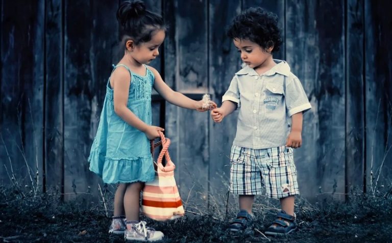 Allarme alluminio per i bambini: l’appello del Ministero della Salute Allarme alluminio per i bambini: l’appello del Ministero della Salute