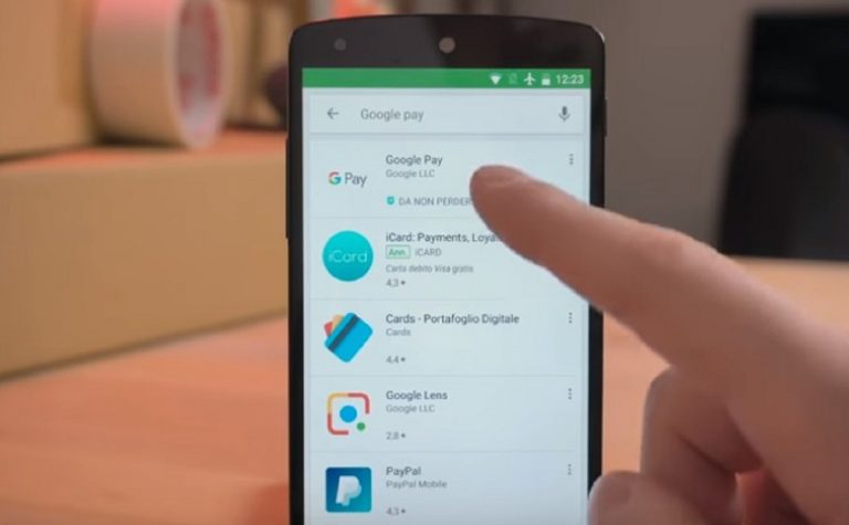 Google Pay, anche i clienti Banca Intesa potranno utilizzare la piattaforma per effettuare pagamenti