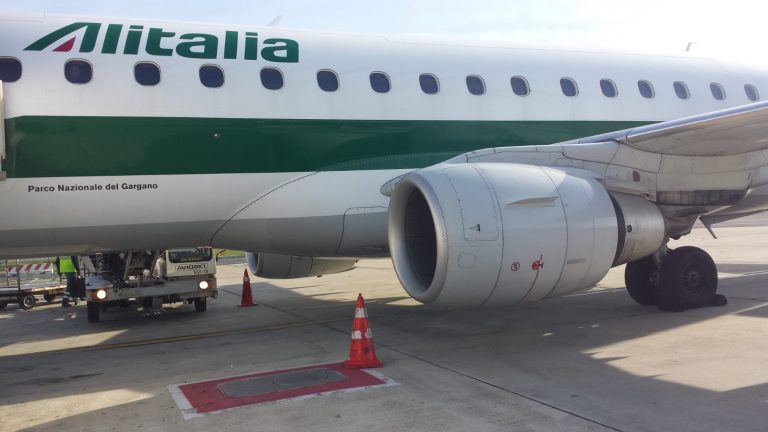 Sciopero aerei 13 dicembre 2019: Alitalia, il piano straordinario. Info e orari, fasce di garanzia voli