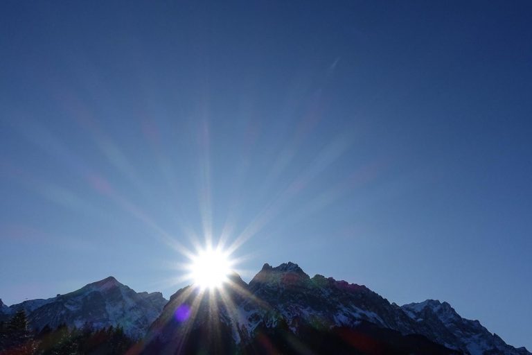 METEO – BREAK dell’INVERNO, l’ANTICICLONE torna alla CARICA dell’ITALIA con temperature in aumento graduale, i dettagli