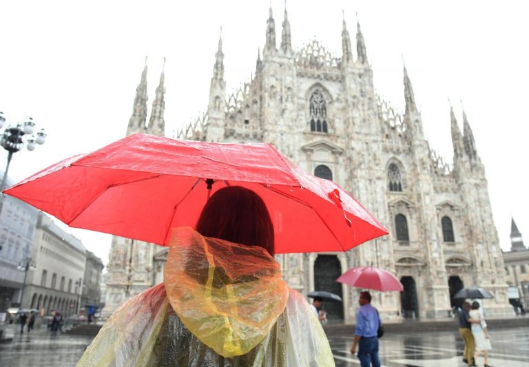 METEO MILANO – Qualche PIOGGIA in giornata, ma il MALTEMPO continuerà ad interessare la città, i dettagli