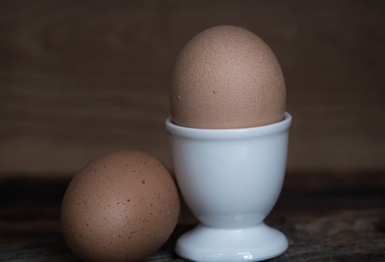 Mangiare un uovo prima di andare a dormire potrebbe avere effetti incredibili: ecco quali Mangiare un uovo prima di andare a dormire potrebbe avere effetti incredibili: ecco quali