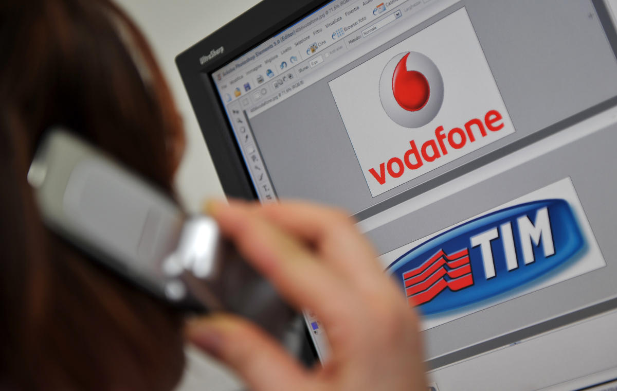 Le migliori offerte 2020 di telefonia mobile Tim, Wind, Vodafone, Iliad, ho.mobile, Kena Le migliori offerte 2020 di telefonia mobile Tim, Wind, Vodafone, Iliad, ho.mobile, Kena