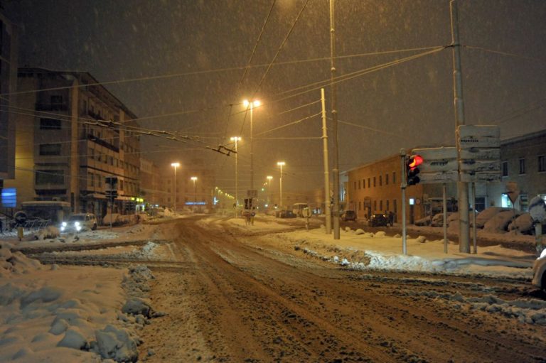 METEO – ESPLODE l’INVERNO, possibile ONDATA di FREDDO ARTICO con NEVE fino quasi in pianura e CROLLO TERMICO, i dettagli METEO – ESPLODE l’INVERNO, possibile ONDATA di FREDDO ARTICO con NEVE fino quasi in pianura e CROLLO TERMICO, i dettagli