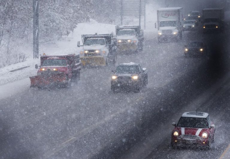 METEO: PERTURBAZIONE INVERNALE in arrivo nel WEEKEND, con MALTEMPO e NEVE a BASSA QUOTA, tutti i dettagli METEO: PERTURBAZIONE INVERNALE in arrivo nel WEEKEND, con MALTEMPO e NEVE a BASSA QUOTA, tutti i dettagli