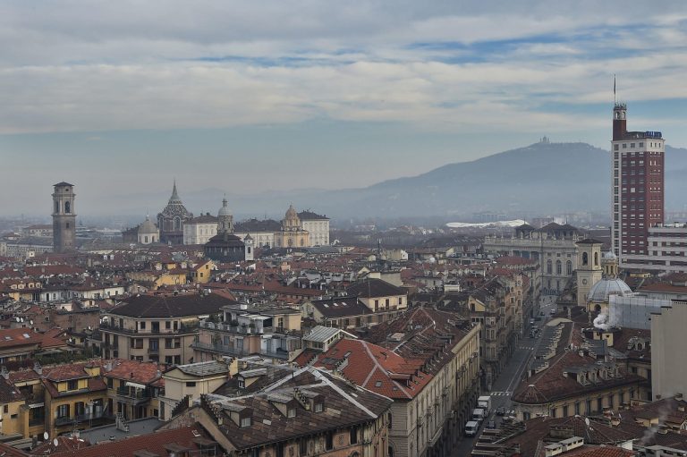 METEO TORINO: Nuova fase statica con l’Anticiclone dominante, Inverno ko per il momento METEO TORINO: Nuova fase statica con l’Anticiclone dominante, Inverno ko per il momento