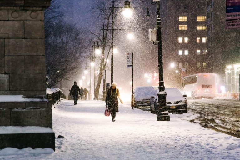 METEO – L’INVERNO è pronto ad esplodere con un CROLLO TERMICO e possibile NEVE in arrivo, ecco quando