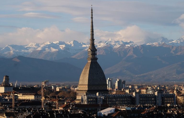 METEO TORINO – Sole e caldo RECORD per i Giorni della Merla, Inverno in arrivo nel mese di Febbraio?