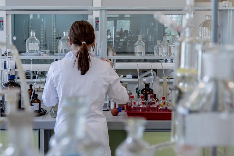 Coronavirus, a che punto sono le sperimentazioni per il vaccino: Novavax ha iniziato i test sugli animali Coronavirus, a che punto sono le sperimentazioni per il vaccino: Novavax ha iniziato i test sugli animali