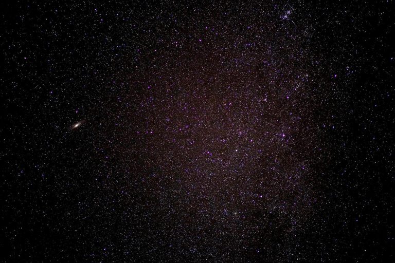 Astronomi scoprono una stella invisibile: come sono riusciti a individuarla Astronomi scoprono una stella invisibile: come sono riusciti a individuarla