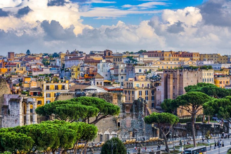 METEO ROMA – Migliora sulla Capitale dopo le PIOGGE mattutine, novità in arrivo per la prossima settimana?