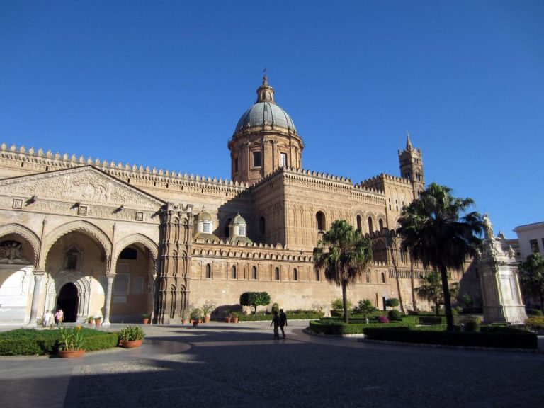 METEO PALERMO – Schiarite in arrivo dopo i disturbi NUVOLOSI di giornata, ecco le previsioni METEO PALERMO – Schiarite in arrivo dopo i disturbi NUVOLOSI di giornata, ecco le previsioni