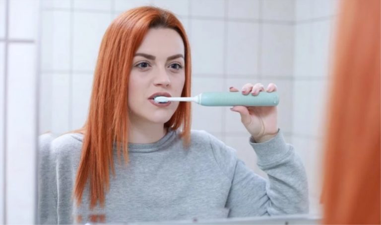 Questa sostanza contenuta nei dentifrici e negli chewing gum aumenta il rischio di infarto e ictus: i clamorosi risultati di una ricerca Questa sostanza contenuta nei dentifrici e negli chewing gum aumenta il rischio di infarto e ictus: i clamorosi risultati di una ricerca
