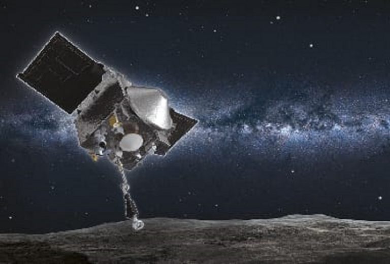 Il veicolo spaziale OSIRIS-REx è pronto per iniziare la fase di campionamento sull’asteroide