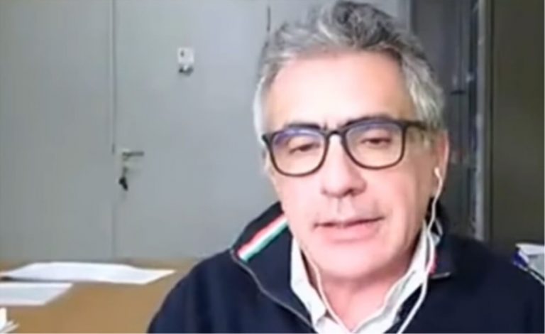 Immunità di gregge, secondo Pregliasco non si raggiungerà mai: “Ma non è un fallimento”