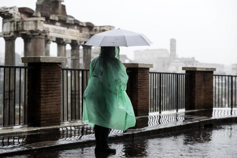 METEO ROMA: MALTEMPO nelle prossime ore con altre piogge in arrivo, ecco quando un deciso miglioramento