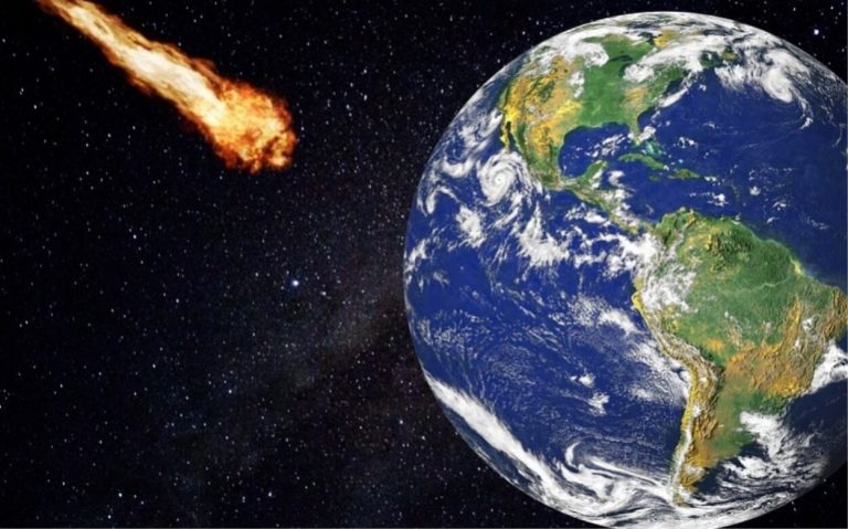 Un asteroide delle dimensioni di uno scuolabus attraverserà oggi la Terra: l’annuncio della Nasa