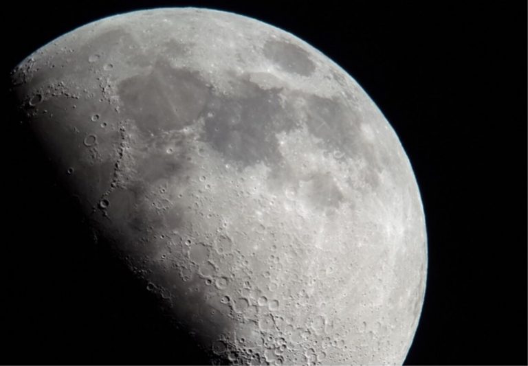 L’uomo torna sulla Luna, lo sbarco nel 2024: non sarà il ghiaccio d’acqua la prima risorsa utilizzata. Ecco perché L’uomo torna sulla Luna, lo sbarco nel 2024: non sarà il ghiaccio d’acqua la prima risorsa utilizzata. Ecco perché