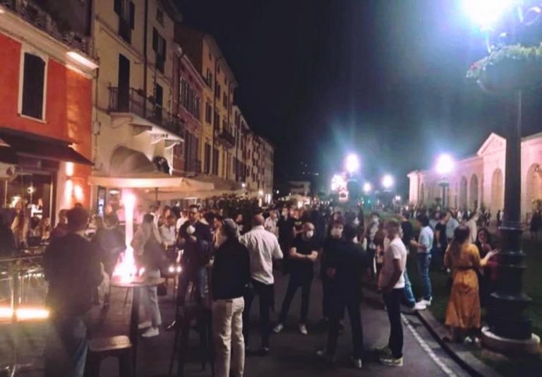 Coronavirus, ragazzo positivo va a lavorare al ristorante: aveva paura di essere licenziato. I dettagli