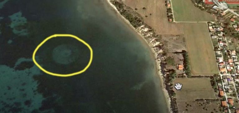 UFO avvistato in Grecia, l’incredibile VIDEO dell’avvistamento in mare