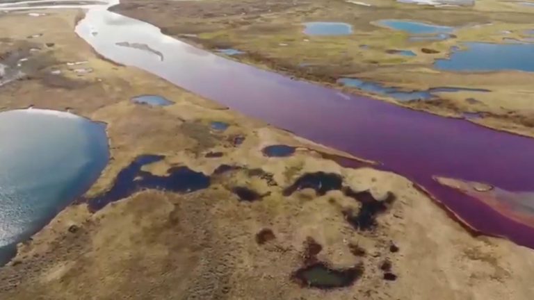 METEO – ATTENZIONE, DISASTRO AMBIENTALE: è stato appena dichiarato lo STATO DI EMERGENZA, VIDEO di cosa sta succedendo in Russia