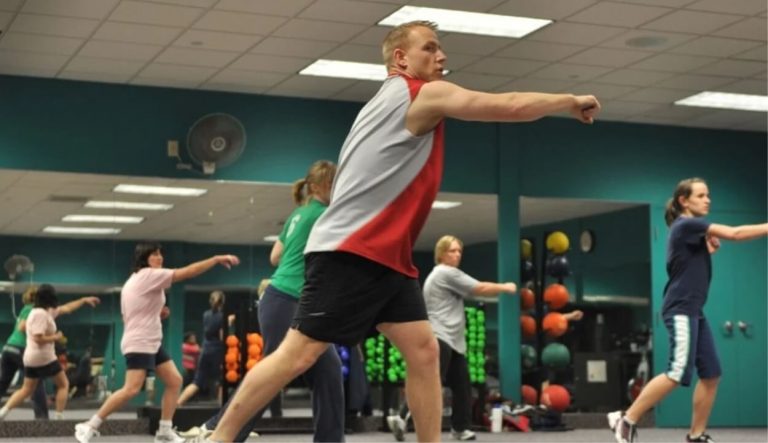 Dimagrire dopo i 30 anni quando allenamento e diete non bastano più: ecco cosa fare secondo gli esperti