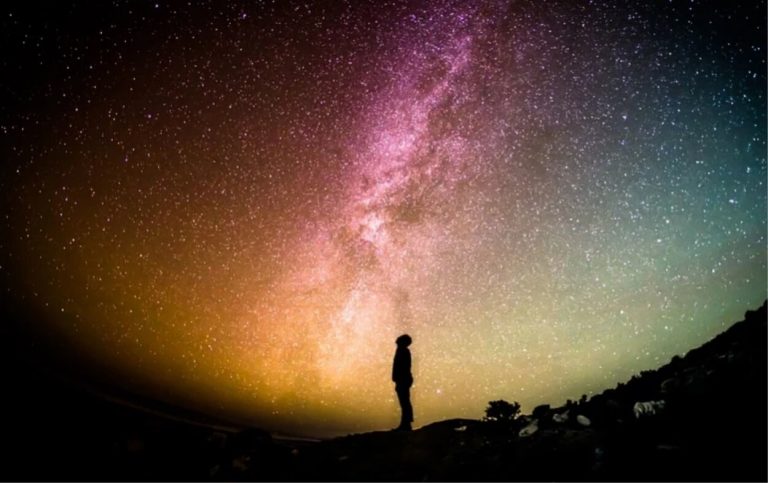 La Via Lattea ospita decine di civiltà aliene intelligenti? La Via Lattea ospita decine di civiltà aliene intelligenti?