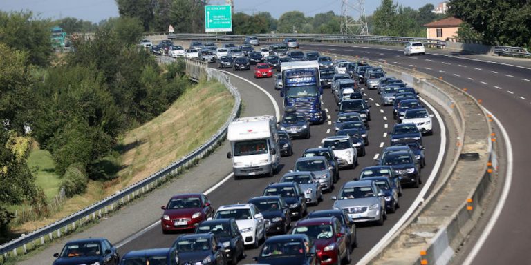 Traffico Autostrade oggi, martedì 23 giugno 2020, in tempo reale: info viabilità e meteo Traffico Autostrade oggi, martedì 23 giugno 2020, in tempo reale: info viabilità e meteo