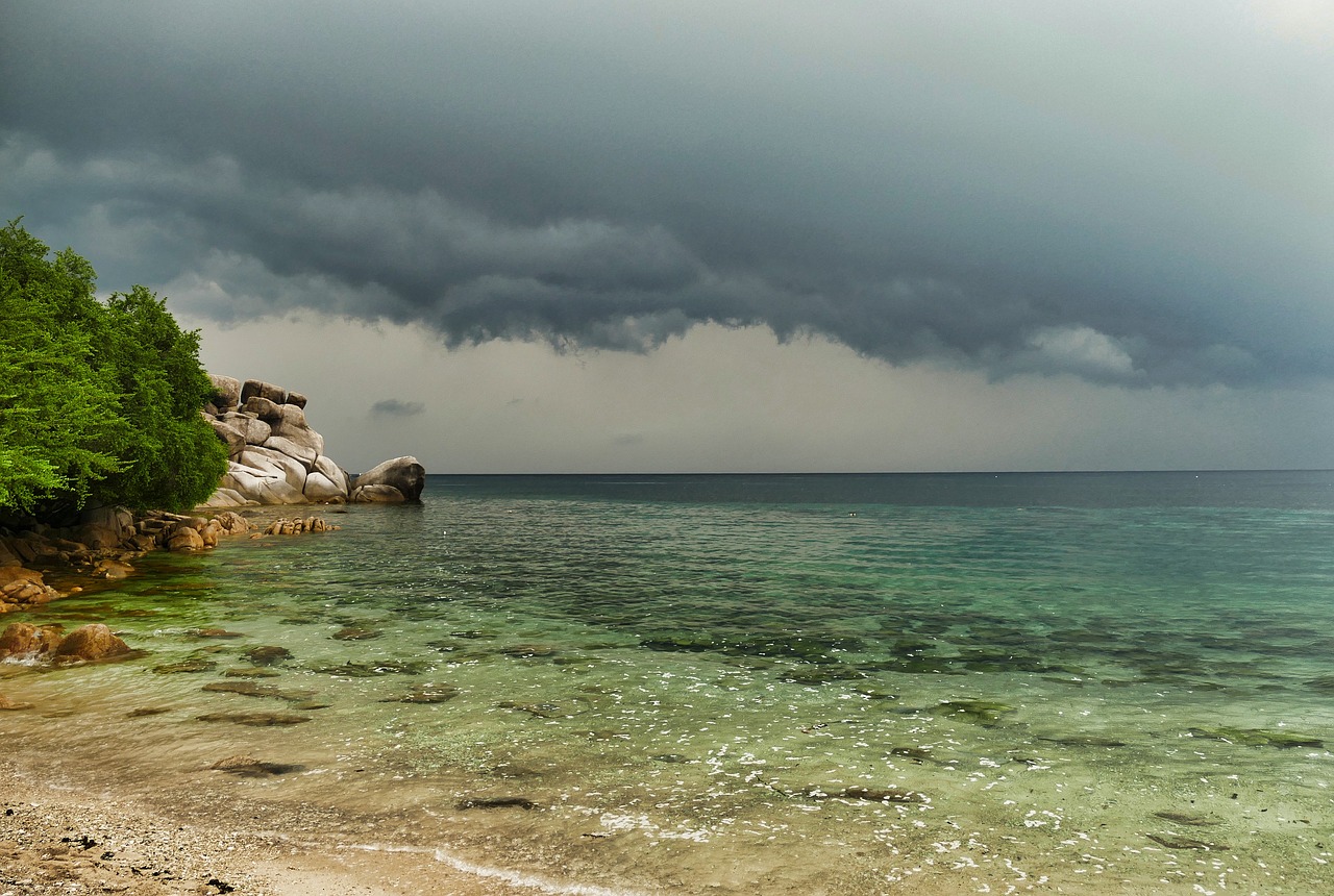 METEO - Focus GRANDINATE e NUBIFRAGI, tutti i DETTAGLI e le zone COLPITE dallo STOP estivo