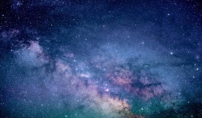 Lacaille 9352, la stella di un sistema “vicino” al nostro che fa sperare nella presenza di un pianeta abitabile Lacaille 9352, la stella di un sistema “vicino” al nostro che fa sperare nella presenza di un pianeta abitabile