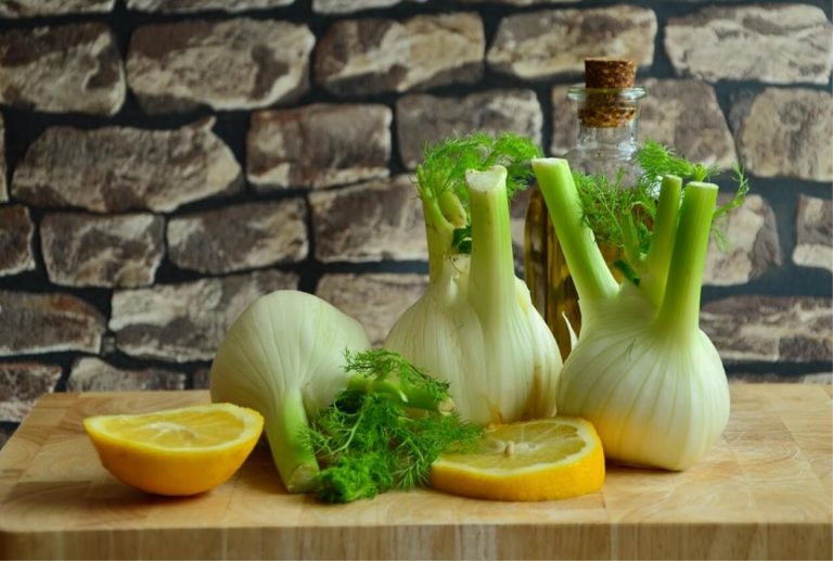 Dieta del finocchio per avere la pancia sgonfia e rimanere leggeri