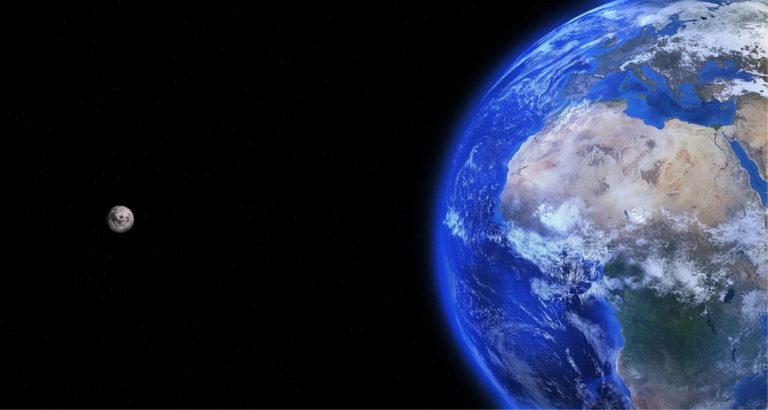 Finalmente sappiamo quante radiazioni ci sono sulla Luna: ecco perchè dobbiamo preoccuparci Finalmente sappiamo quante radiazioni ci sono sulla Luna: ecco perchè dobbiamo preoccuparci