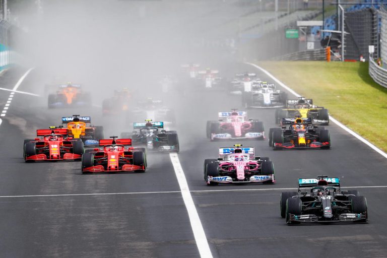 F1 2020, GP Silverstone: risultati gara oggi, vince Verstappen! Classifica piloti Formula 1 e orario tv Tv8 in differita