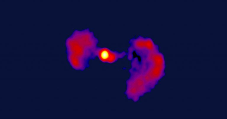 Scoperta una galassia lontana, che somiglia molto ad un TIE fighter: ecco di cosa si tratta