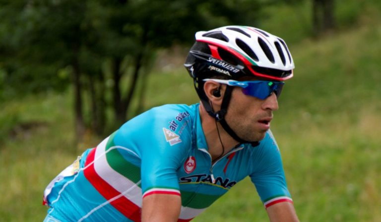 Giro d’Italia 2020, risultati 17^ tappa: vincitore e ordine d’arrivo | Meteo oggi 21 ottobre Giro d’Italia 2020, risultati 17^ tappa: vincitore e ordine d’arrivo | Meteo oggi 21 ottobre