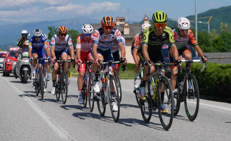 Ciclismo, Giro d’Italia 2020, risultati 18^ tappa Pinzolo-Laghi di Cancano: vincitore e ordine d’arrivo – Meteo oggi 22 ottobre Ciclismo, Giro d’Italia 2020, risultati 18^ tappa Pinzolo-Laghi di Cancano: vincitore e ordine d’arrivo – Meteo oggi 22 ottobre