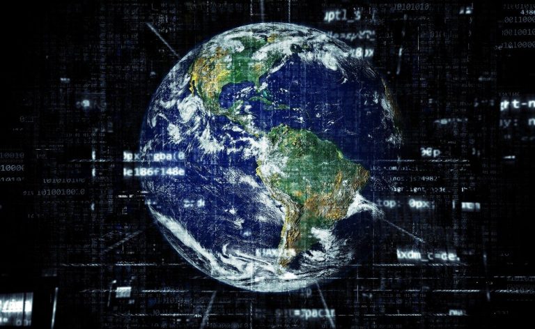 Internet Day, domani si celebra la nascita del web: 51 candeline. Le cose da sapere Internet Day, domani si celebra la nascita del web: 51 candeline. Le cose da sapere