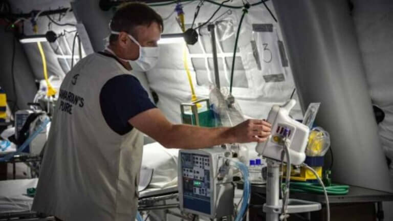 Coronavirus, zona rossa nel Campo Rom di Secondigliano: proroga sino al 19 dicembre, ora è polemica dopo la morte di una ragazza Coronavirus, zona rossa nel Campo Rom di Secondigliano: proroga sino al 19 dicembre, ora è polemica dopo la morte di una ragazza