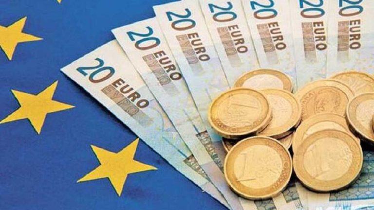 Decreto Ristori Bis, arriva l’ok dal governo: ecco i bonus e gli indennizzi a fondo perduto Decreto Ristori Bis, arriva l’ok dal governo: ecco i bonus e gli indennizzi a fondo perduto