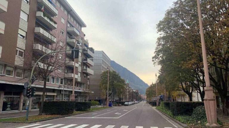 Coronavirus, possibile lockdown duro in arrivo nella provincia di Bolzano: nuova ordinanza firmata sabato? Ecco tutti i dettagli