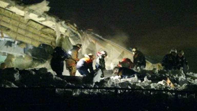 METEO – Violenti PIOGGE e ACQUAZZONI imperversano sull’Egitto: crollati diversi edifici, 4 morti e 5 feriti METEO – Violenti PIOGGE e ACQUAZZONI imperversano sull’Egitto: crollati diversi edifici, 4 morti e 5 feriti