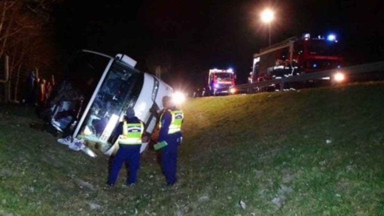 Autobus cade in un burrone in Nicaragua: ci sono 17 morti e 25 feriti. Ecco cosa è successo Autobus cade in un burrone in Nicaragua: ci sono 17 morti e 25 feriti. Ecco cosa è successo
