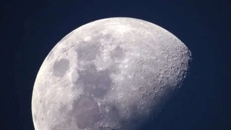 La Cina ha lanciato una nuova missione per ottenere i primi nuovi campioni lunari