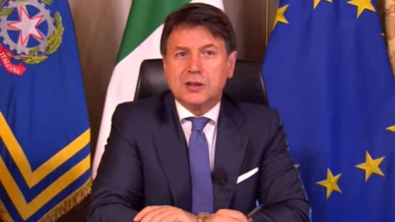 Covid-19, Conte: “Maggiori cautele a Natale.La scuola va riaperta il prima possibile”, le parole del premier Covid-19, Conte: “Maggiori cautele a Natale.La scuola va riaperta il prima possibile”, le parole del premier