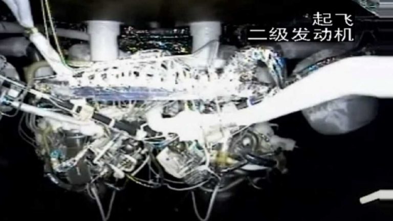 La Cina porta sulla Terra frammenti di luna: 44 anni fa l’ultima impresa simile La Cina porta sulla Terra frammenti di luna: 44 anni fa l’ultima impresa simile