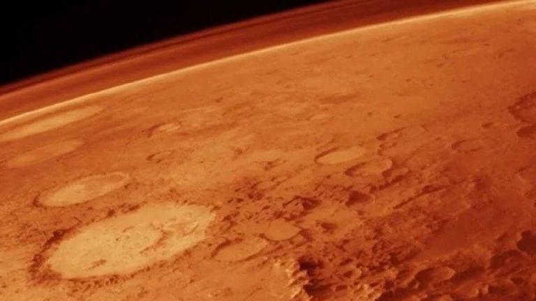 Missione Mars 2020, un dispositivo potrebbe produrre ossigeno anche sul suolo lunare Missione Mars 2020, un dispositivo potrebbe produrre ossigeno anche sul suolo lunare